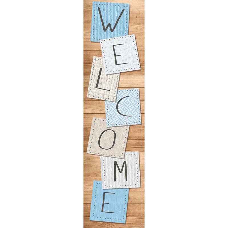 A CLOSE-KNIT CLASS WELCOME BANNER 12&quot; x 48&quot;  (30.5cm x 122cm)