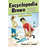 [9780142409510] Encyclopedia Brown Tracks Them Down #08